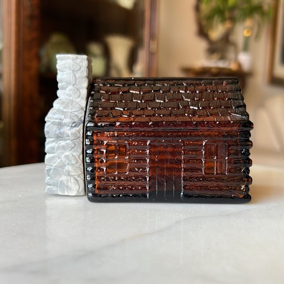 Vintage Avon Homestead Decanter Deep Woods After Shave Cologne Glass Bottle 1970 - Picture 3 of 11